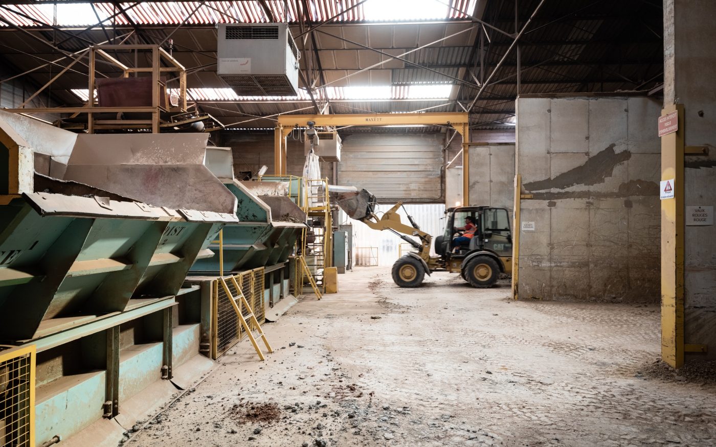 Préparation de la terre argile tuile Aléonard