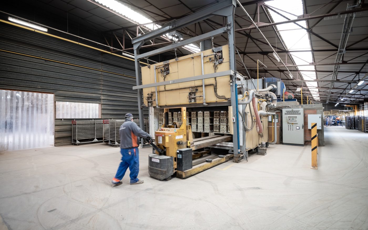 Cuisson des tuiles terre cuite Aléonard