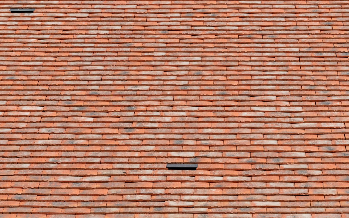 Maison individuelle avec un étage. Maison Sennely, 10 Chemin des Bastes 45240 SENNELY. Tuile Aléonard Saint-Vincent Ambre clair.