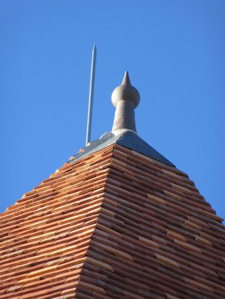 Eglise de Thury Tuile Aléonard